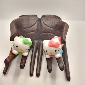 Hello Kitty two ceramic chopstick rest super cute!